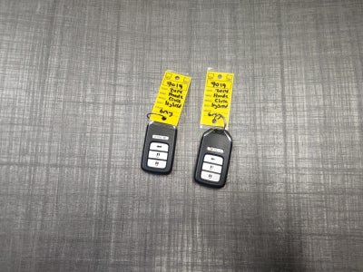 2014 Honda Civic Hybrid 4dr Sdn L4 CVT