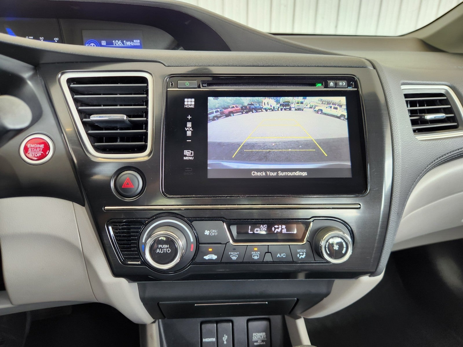 2014 Honda Civic Hybrid 4dr Sdn L4 CVT