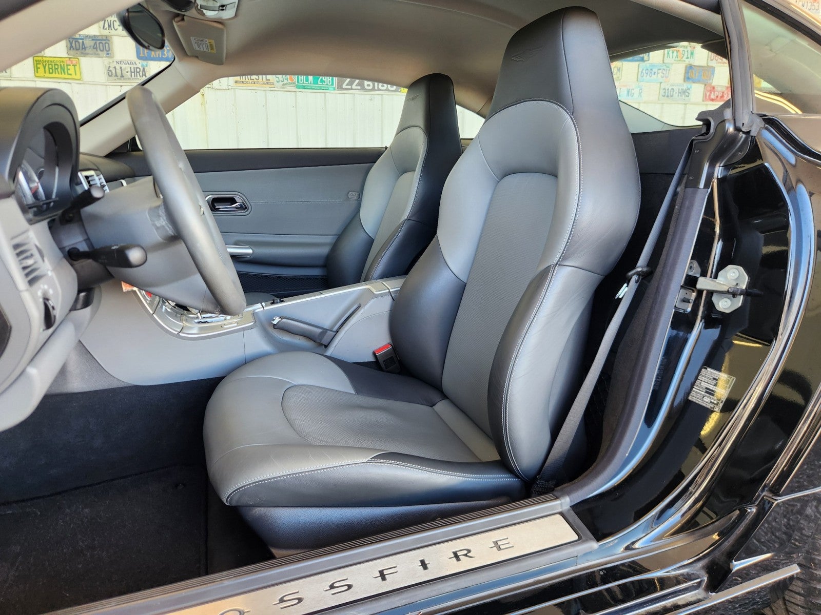 2004 Chrysler Crossfire 2dr Cpe