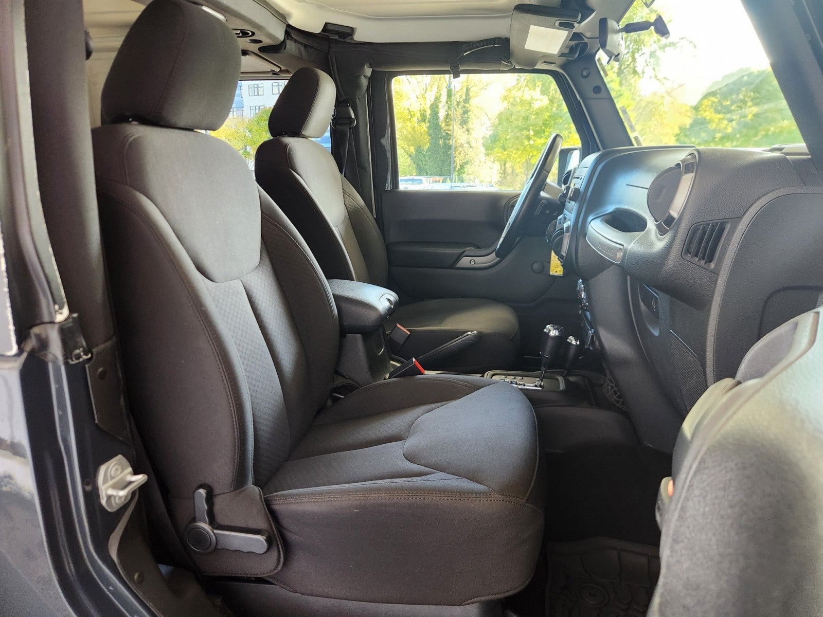 2016 Jeep Wrangler Willys Wheeler