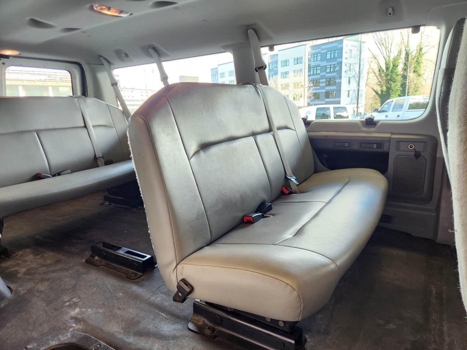2014 Ford Econoline E-350 XL Passenger