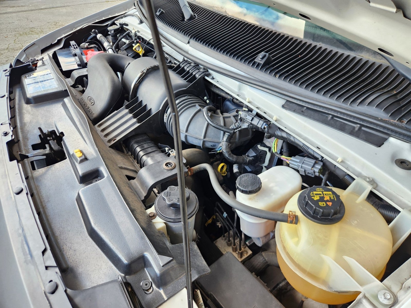 2014 Ford Econoline E-350 XL Passenger