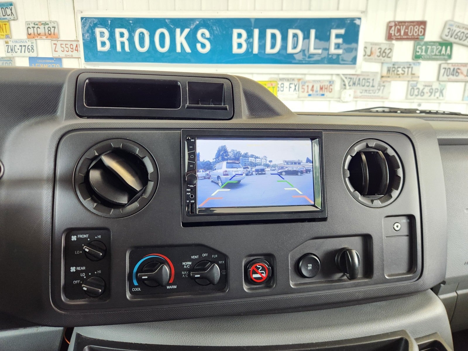 2011 Ford Econoline E-350 XLT