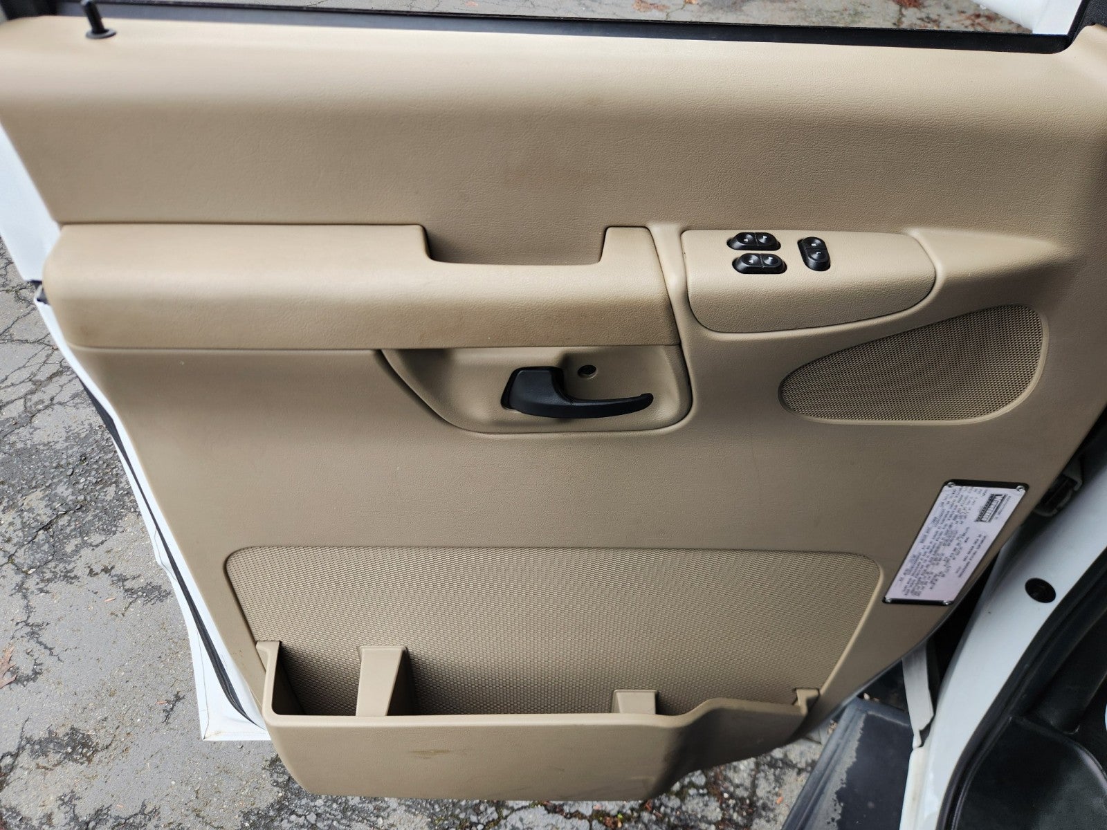 2007 Winnebago Access WF231C