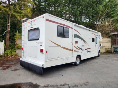 2007 Winnebago Access WF231C