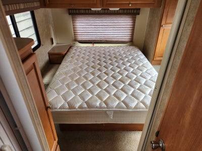 2007 Winnebago Access WF231C