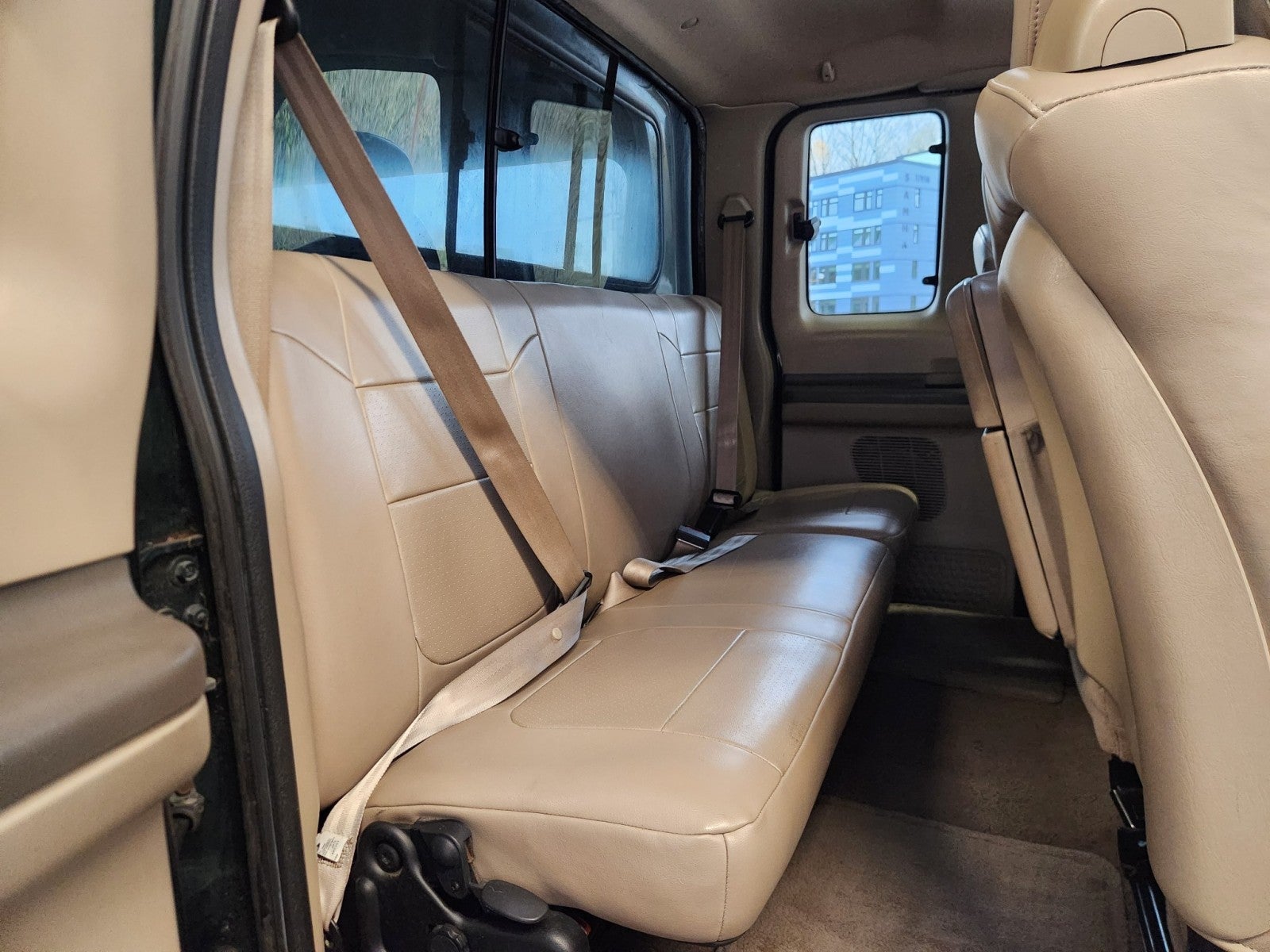 2001 Ford Super Duty F-250 Lariat