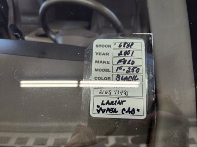 2001 Ford Super Duty F-250 Lariat