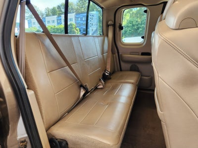 2003 Ford F-150 Lariat