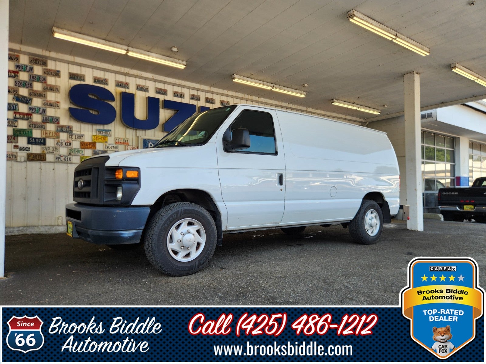 2014 Ford E-350 Super Duty Commercial Cargo Van