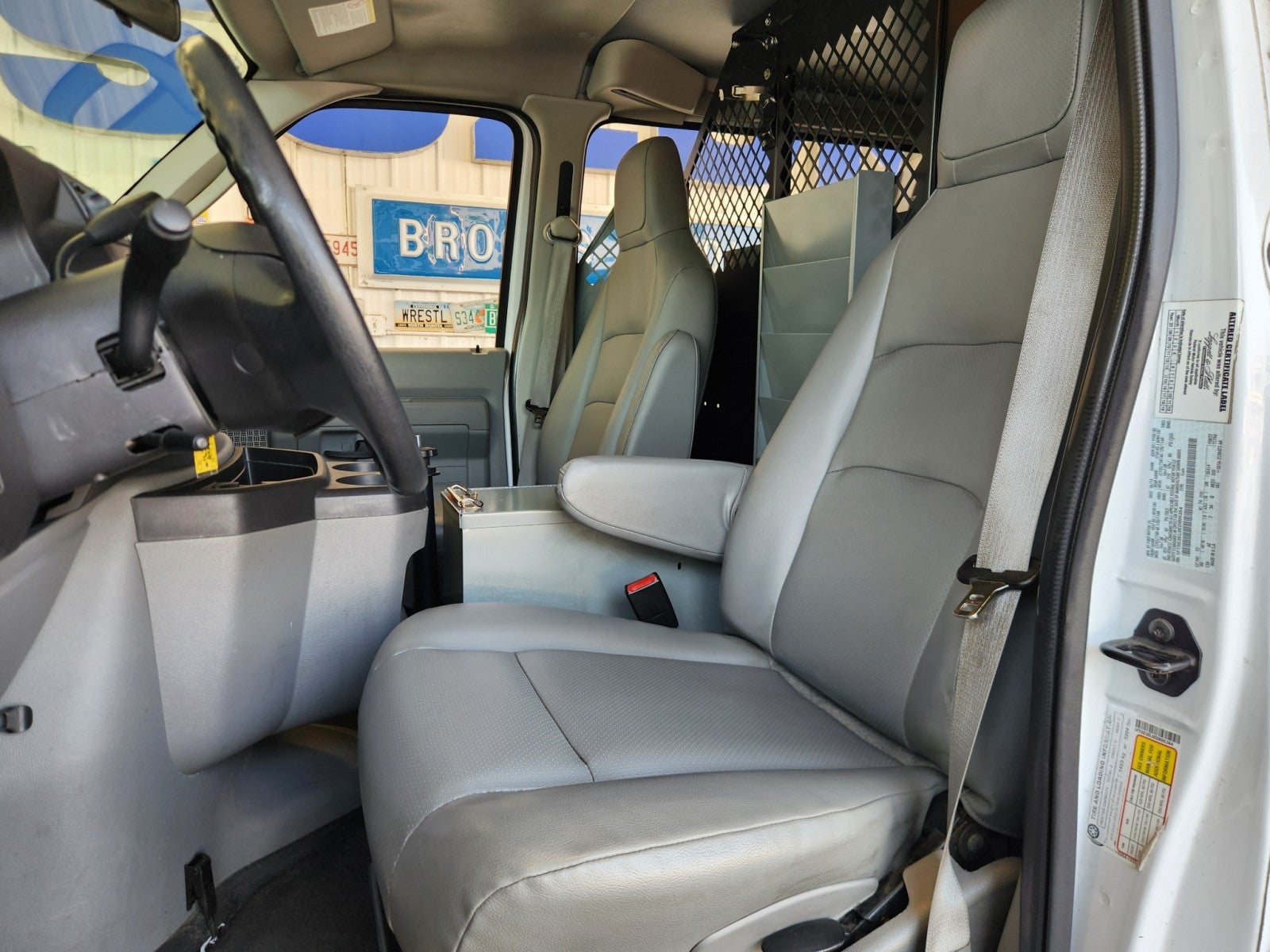 2014 Ford E-350 Super Duty Commercial Cargo Van