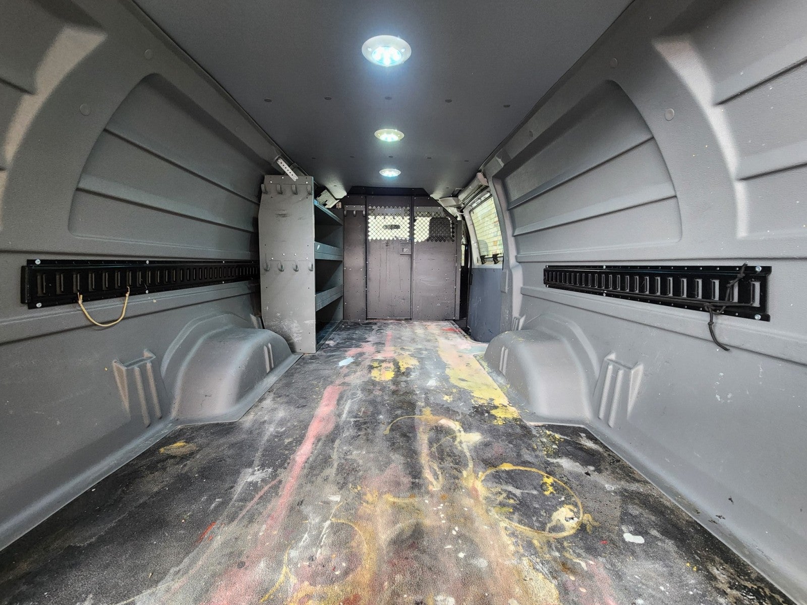 2011 Ford E-350 Econoline Cargo Van