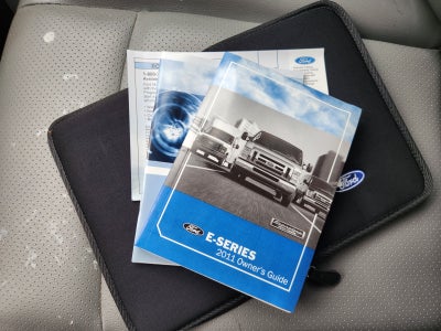 2011 Ford E-350 Econoline Cargo Van