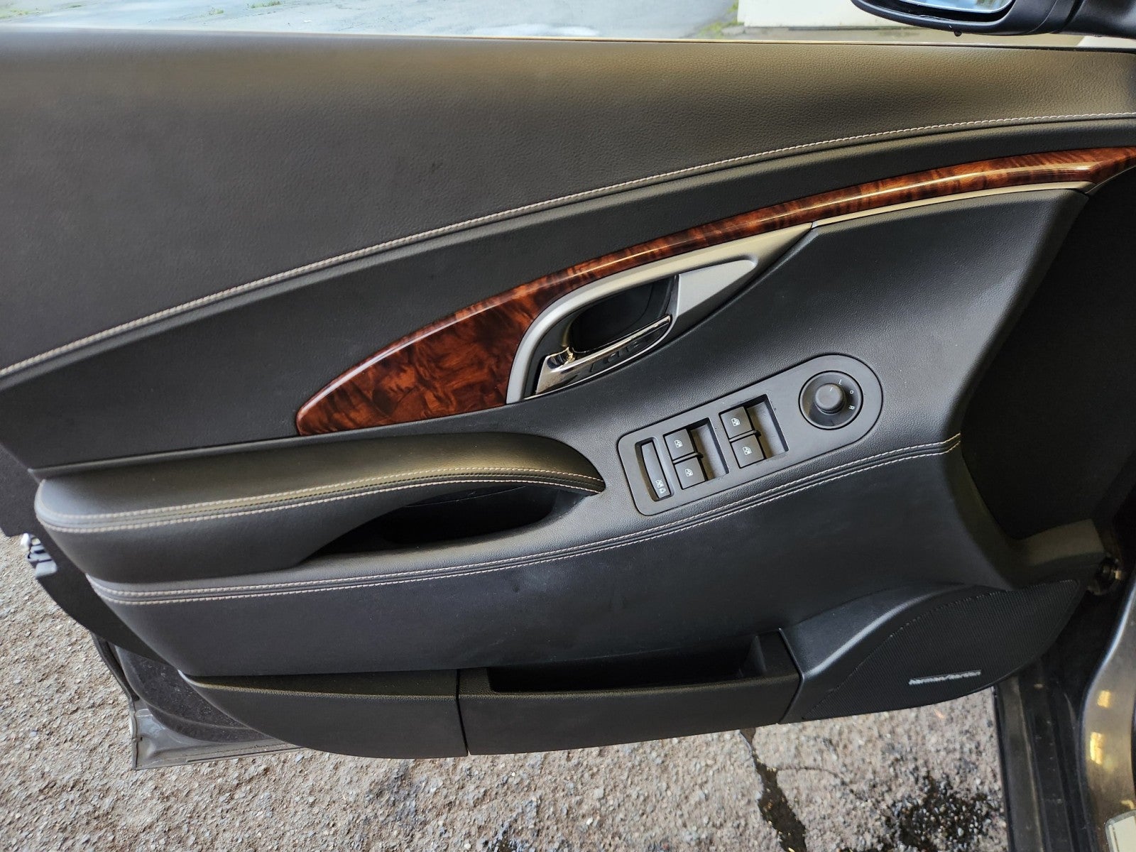 2012 Buick LaCrosse Premium 2