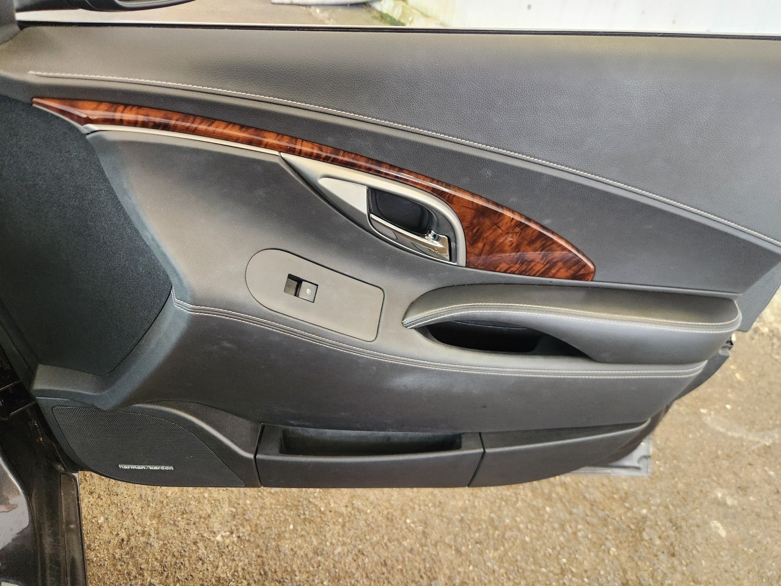 2012 Buick LaCrosse Premium 2