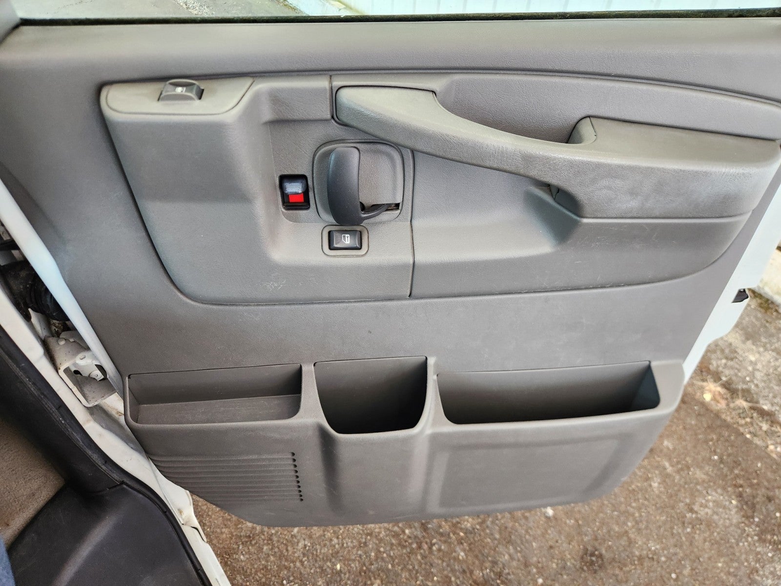 2007 Chevrolet Express 3500 LS Passenger Van