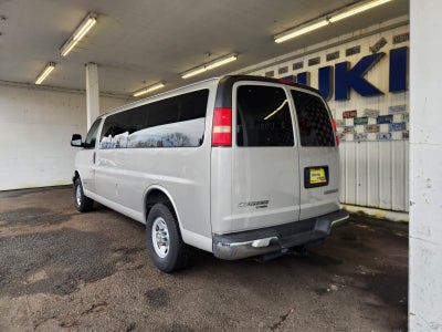 2005 Chevrolet Express Passenger 3500