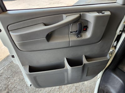 2011 Chevrolet Express Passenger LT 2500