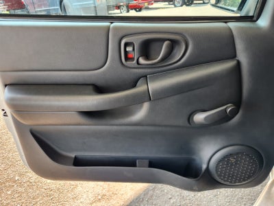 2002 Chevrolet S-10 Fleet