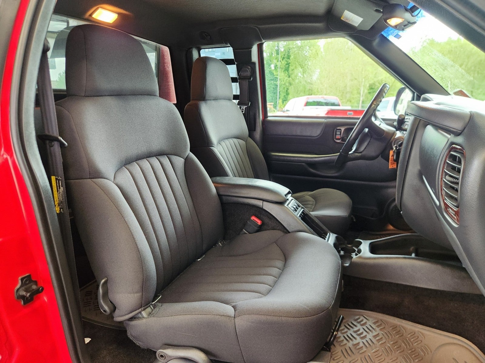 2003 Chevrolet S-10 ZR2