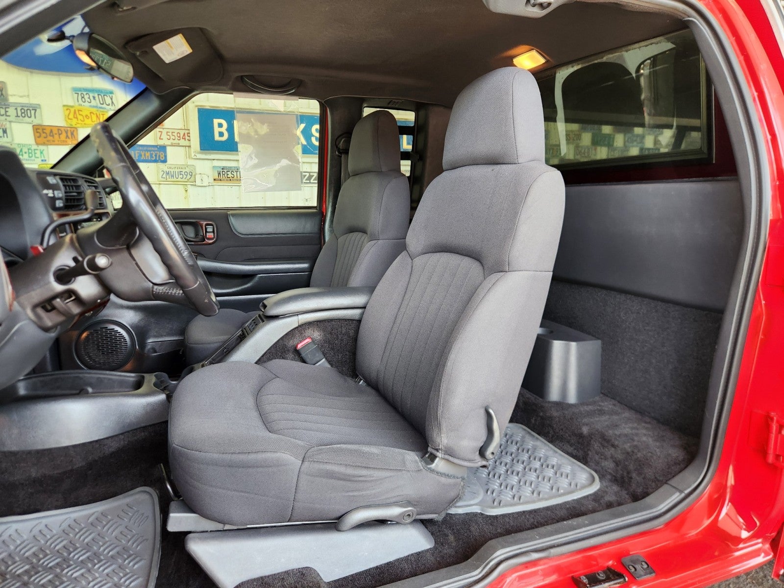 2003 Chevrolet S-10 ZR2