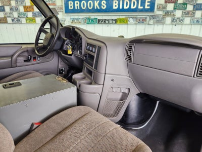2005 Chevrolet Astro AWD Cargo Van