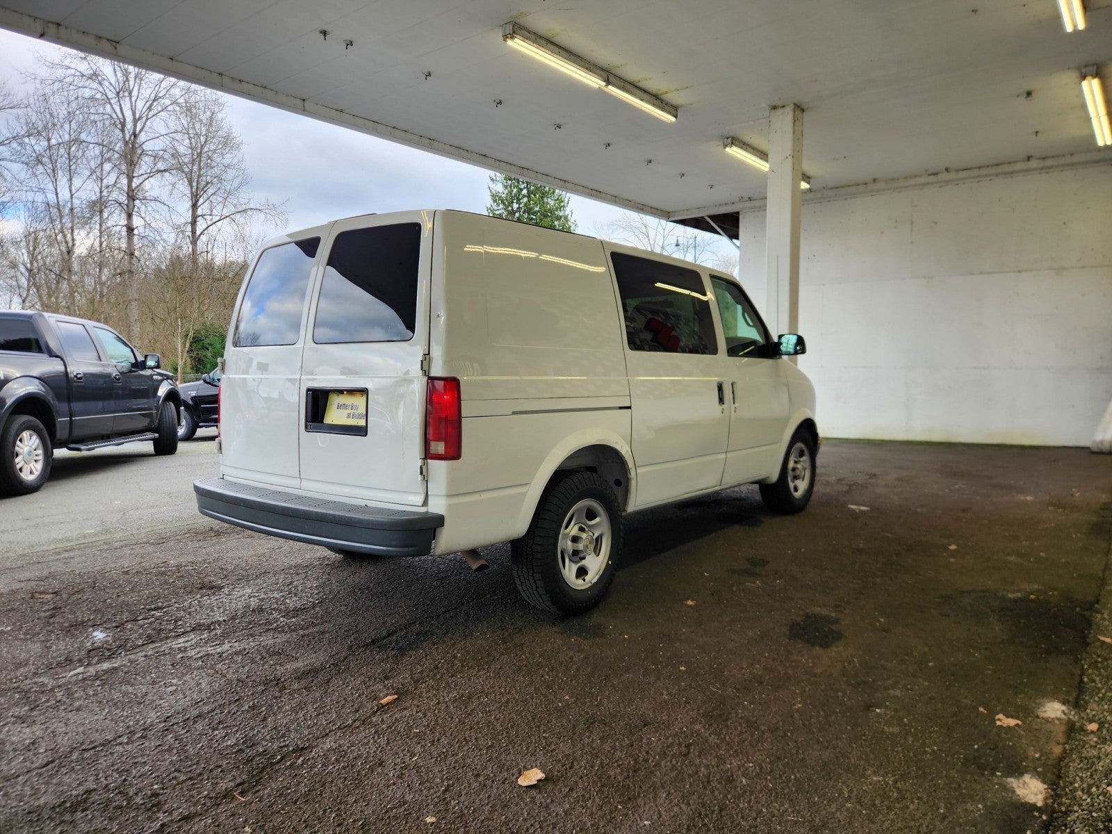 2005 Chevrolet Astro AWD Cargo Van
