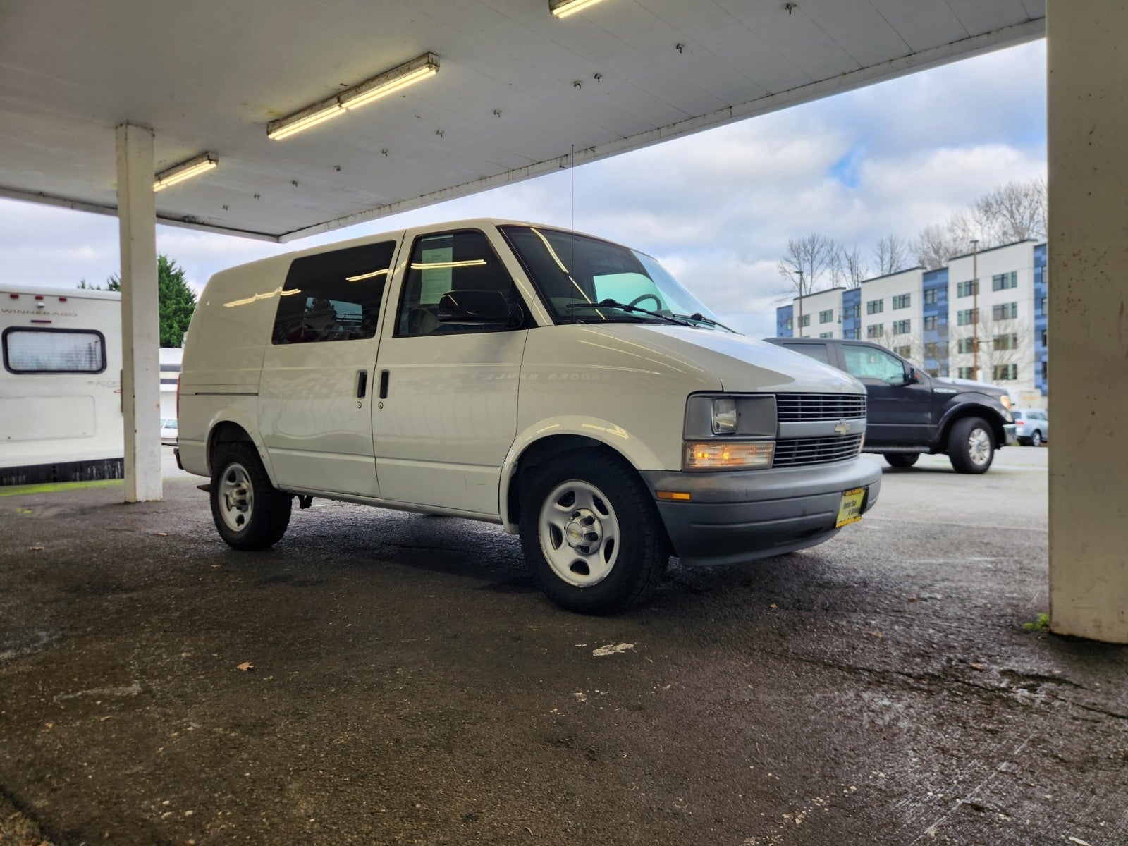 2005 Chevrolet Astro AWD Cargo Van