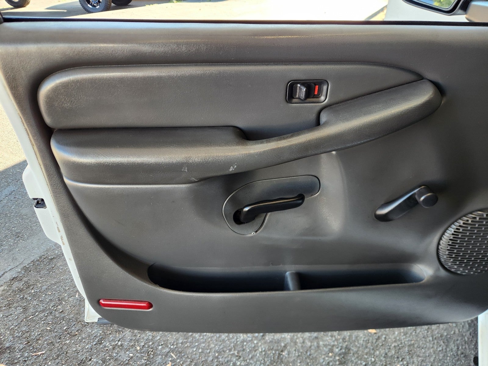 2003 Chevrolet Silverado 1500 Reg Cab 119.0" WB