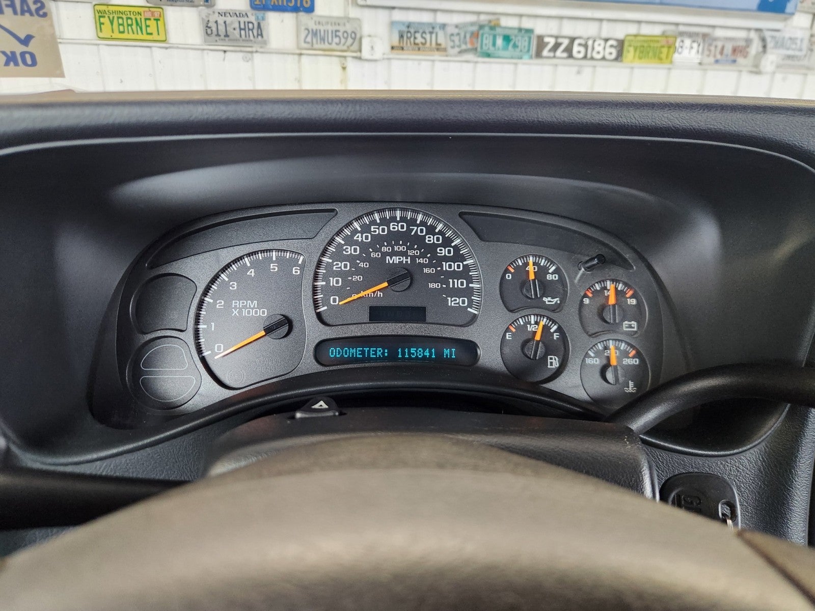 2004 Chevrolet Silverado 1500 LS