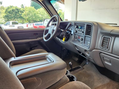 2004 Chevrolet Silverado 1500 LS