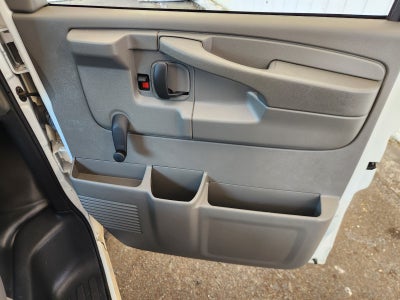 2005 Chevrolet Express 2500 Cargo Van