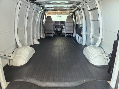 2005 Chevrolet Express 2500 Cargo Van