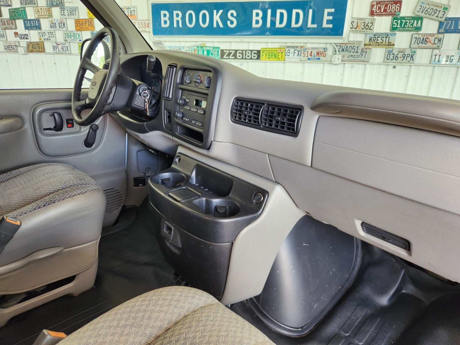 2001 Chevrolet Express 3500 Cargo Van