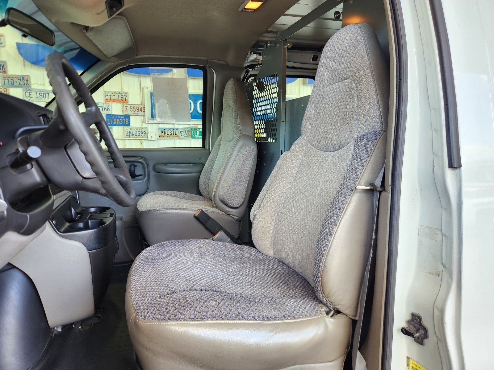 2001 Chevrolet Express 3500 Cargo Van