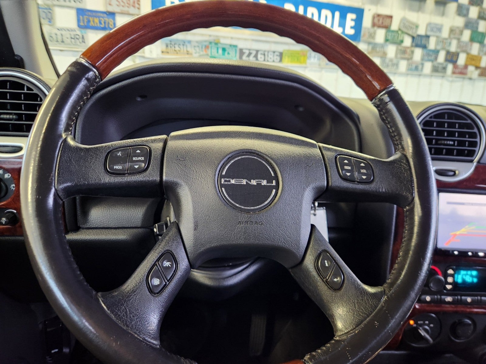 2009 GMC Envoy Denali