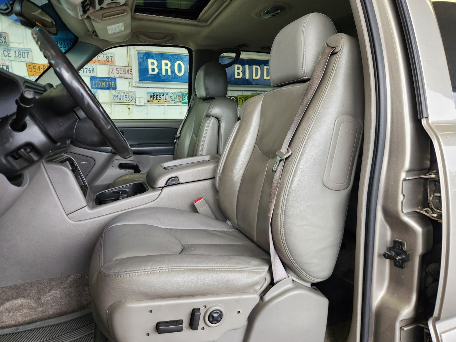 2003 Chevrolet Tahoe LT