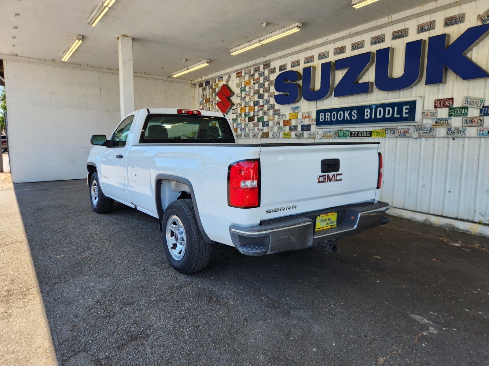 2018 GMC Sierra 1500 2WD Reg Cab 133.0"