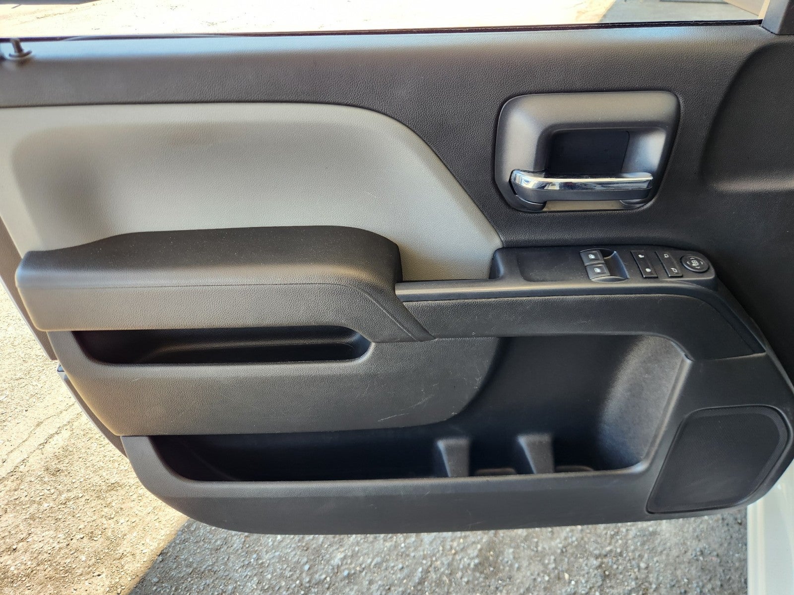 2018 GMC Sierra 1500 2WD Reg Cab 133.0"