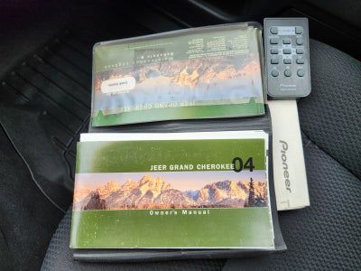 2004 Jeep Grand Cherokee Laredo