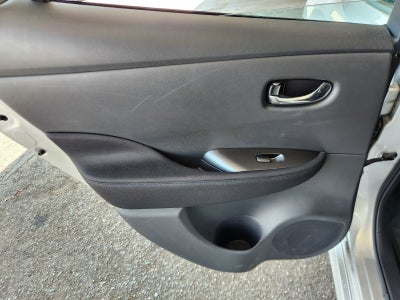 2024 Nissan LEAF S