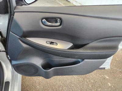 2024 Nissan LEAF S