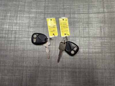 2002 Chevrolet Tracker Base