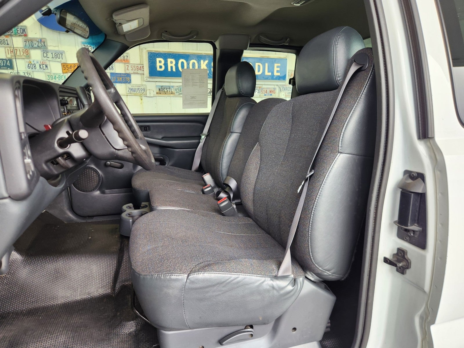 2001 Chevrolet Silverado 1500 LS