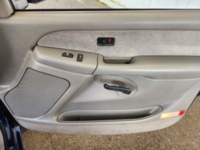 2000 Chevrolet Silverado 1500 LS