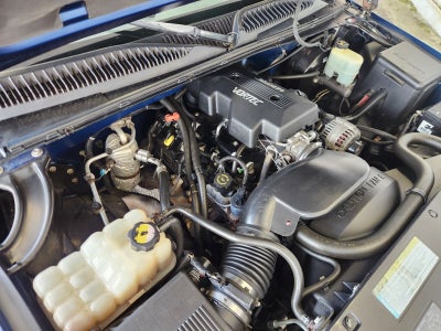 2000 Chevrolet Silverado 1500 LS