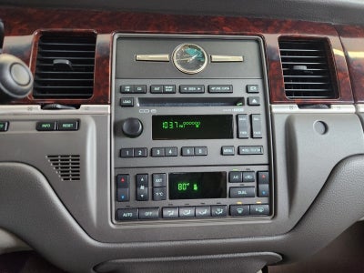 2009 Lincoln Town Car Signature Limited