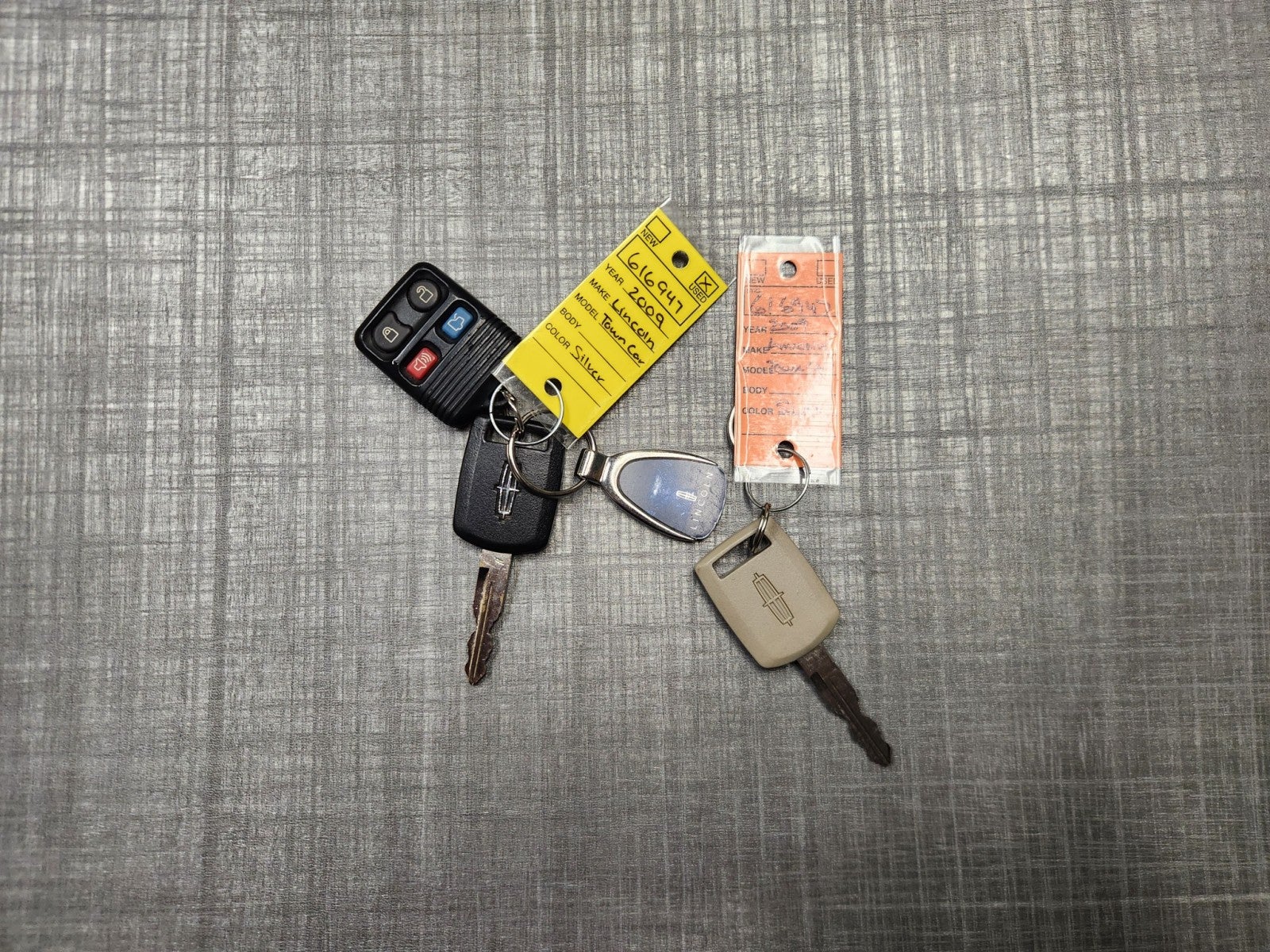 2009 Lincoln Town Car Signature Limited