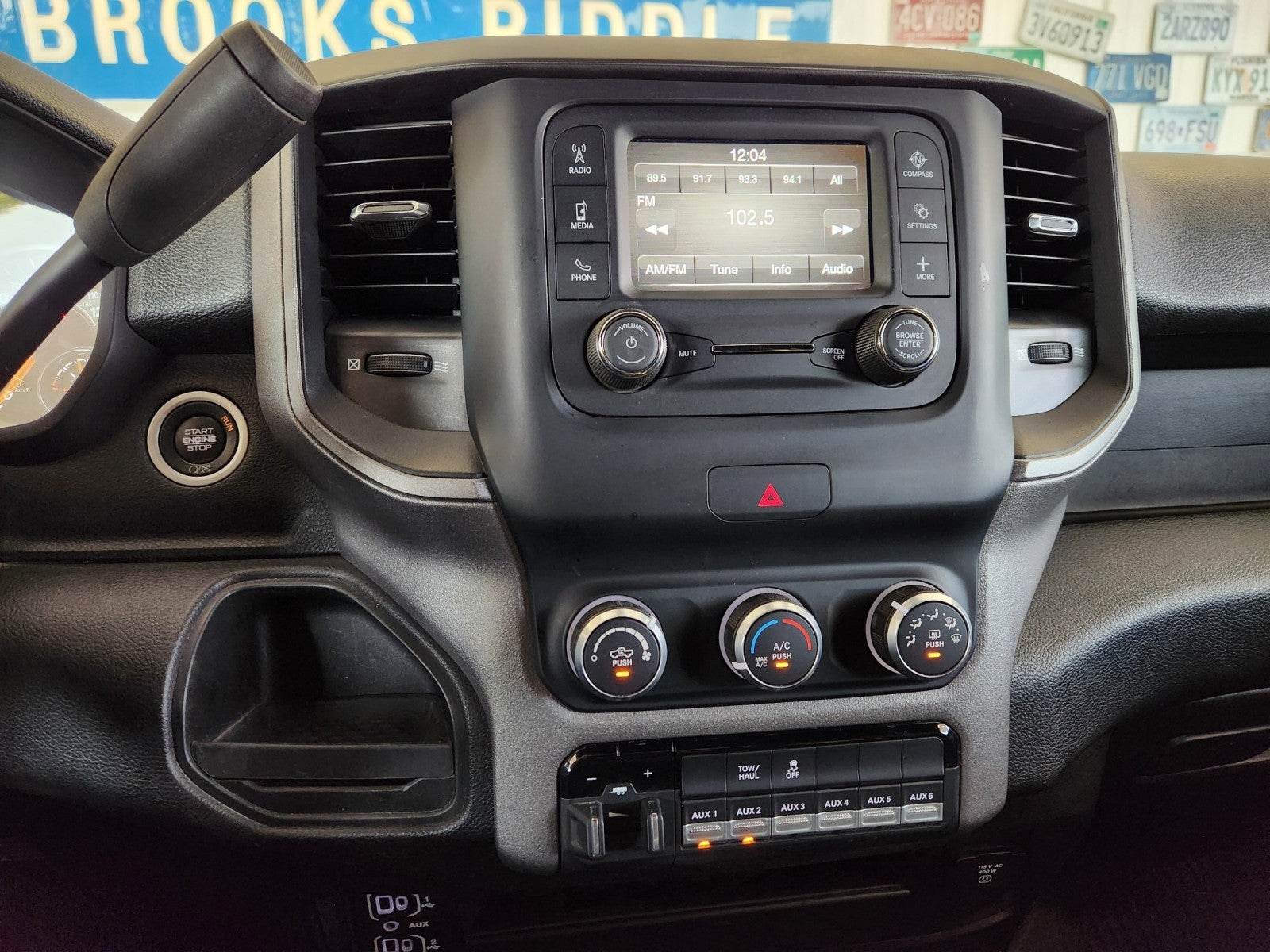 2022 RAM 3500 Tradesman Dump Bed