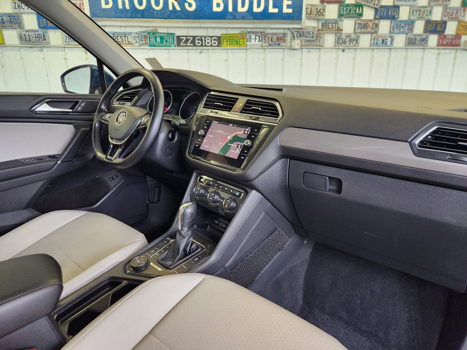 2018 Volkswagen Tiguan 2.0T SEL 4MOTION